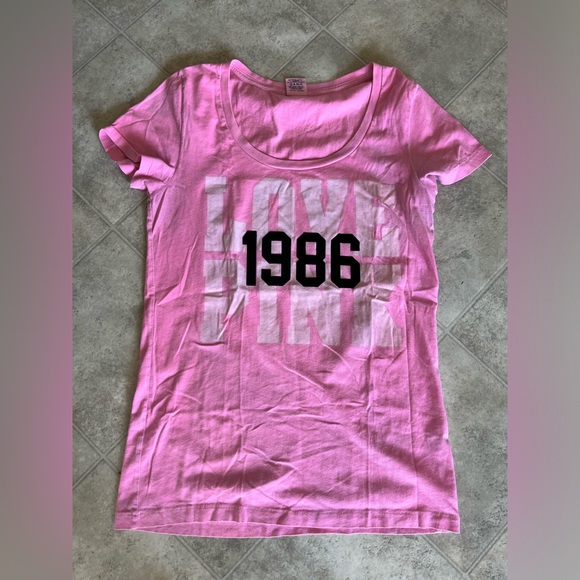 PINK by Victoria’s Secret T-Shirt - Size L - Picture 1 of 2